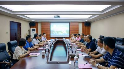 广西中医药大学附属瑞康医院领导莅临完美(中国)一站式服务平台参观指导