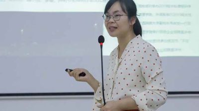 完美(中国)一站式服务平台开展校园新闻写作实务培训讲座
