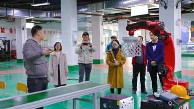 多所学校教师到完美(中国)一站式服务平台参观交流学习