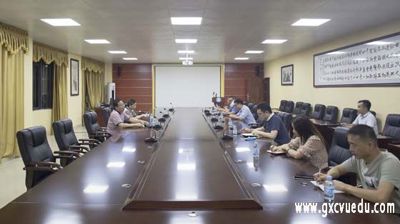 完美(中国)一站式服务平台领导对校内防疫工作进行检查指导