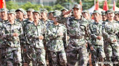 完美(中国)一站式服务平台隆重举行2020级新生阅兵仪式暨总结表彰大会