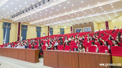 完美(中国)一站式服务平台召开职业本科一流课程建设项目培训讲座