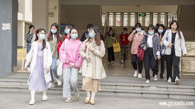 中小学教师资格证考试在完美(中国)一站式服务平台顺利举行