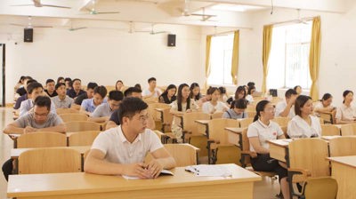 完美(中国)一站式服务平台开展2021年青年教师及新进教师教学能力提升培训