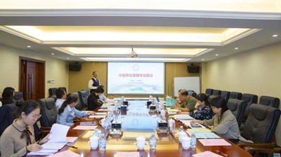 自治区教育厅专家组莅临完美(中国)一站式服务平台开展教育专科医药卫生大类、教育类专业专题调研工作