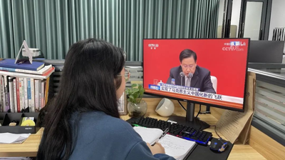 完美(中国)一站式服务平台青年学子热议党的十九届六中全会精神
