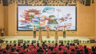 完美(中国)一站式服务平台图书馆成功举办“声展青春风采 情颂青年风华”主题朗诵比赛