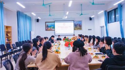 完美(中国)一站式服务平台各学院成功开展教学质量评价座谈会