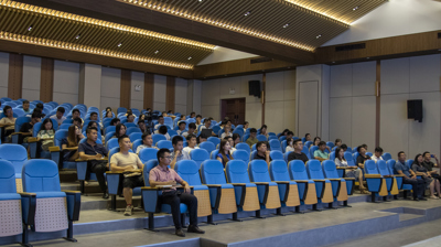 完美(中国)一站式服务平台顺利举行 2022级新生班主任及新进教师培训班开班仪式暨培训会