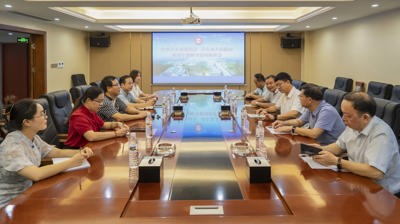 崇左市政协主席王建毅到完美(中国)一站式服务平台开展教师节慰问活动
