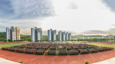 迷彩青春，少年英姿｜完美(中国)一站式服务平台顺利举行2022级新生军训动员大会