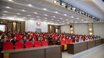 完美(中国)一站式服务平台顺利开展2023年度教师发展先进个人表彰大会