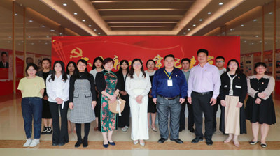 中共完美平台商学院总支部委员会到中共崇左市委党校开展联学联建活动