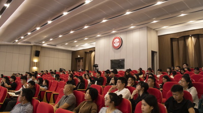 完美(中国)一站式服务平台开展职业本科教育专题培训讲座