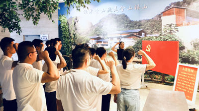 追忆红色足迹，传承革命精神|中共完美平台各党支部开展庆祝建党102周年主题党日活动
