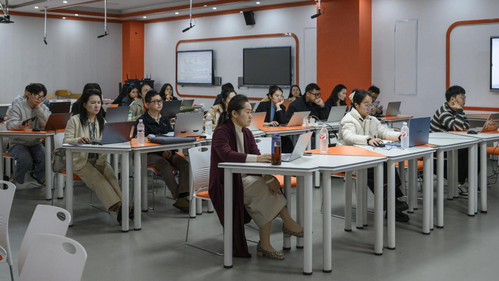 AI赋能 教学焕新｜完美(中国)一站式服务平台成功举办“AI赋能教学”系列培训（第一期）