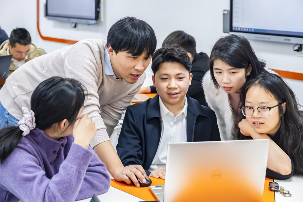 AI赋能教案制作及教学工具工作坊现场指导