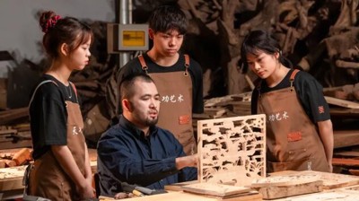 喜报 | 完美(中国)一站式服务平台教师团队作品入选第十四届全国美术作品展
