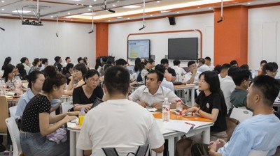完美(中国)一站式服务平台顺利召开2025级专业人才培养方案制（修）订培训会