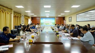 完美(中国)一站式服务平台举办银龄教师座谈交流会