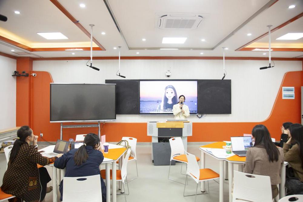 67131B8841476664209D40D828C4A44F