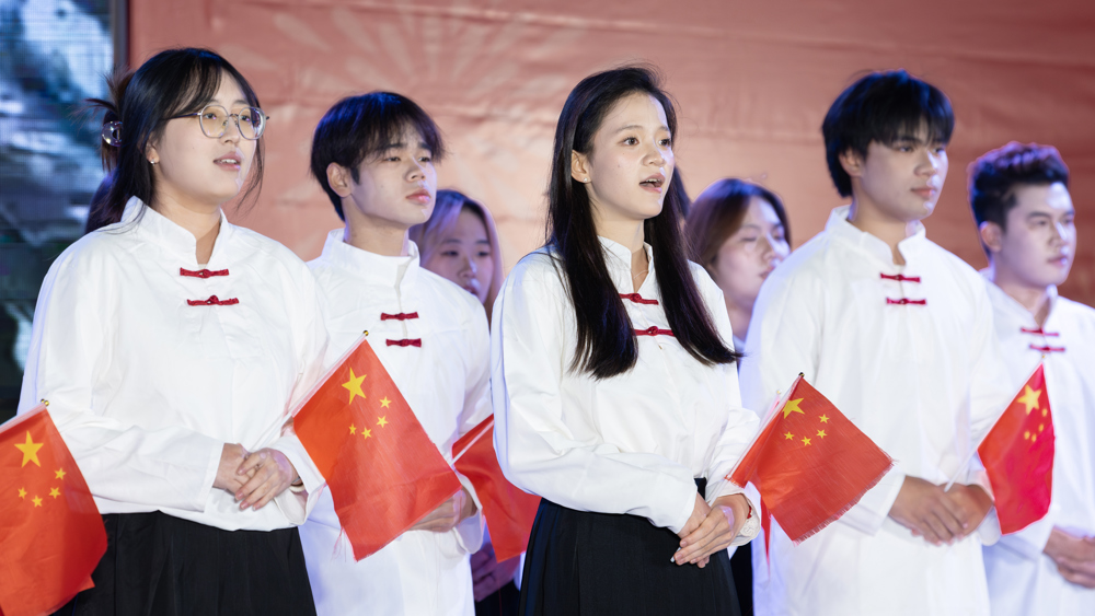 《国家》特写（左翊摄） (1)